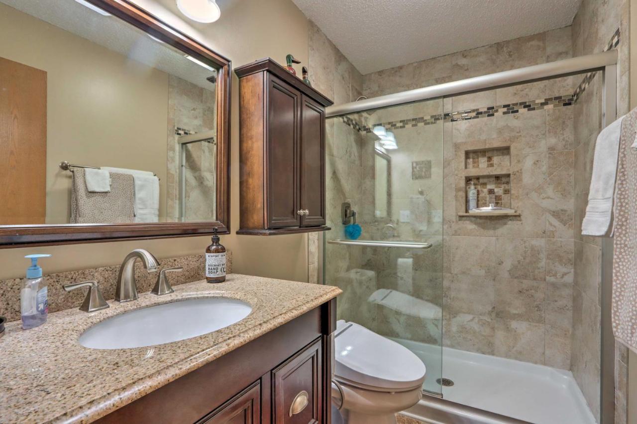 Osage Beach Condo With Lake Of The Ozarks Views Exterior foto